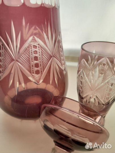 Кувшин хрустальный шедевр- исполнения