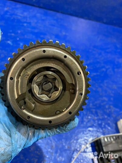 Распредвал Mercedes-Benz Cla-Class W117 M270.910