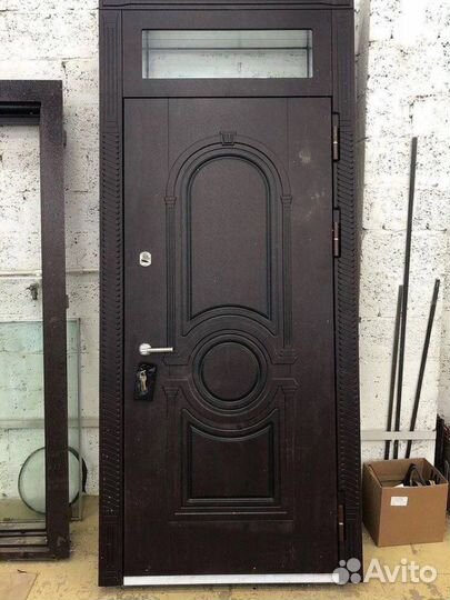 Входная стальная дверь