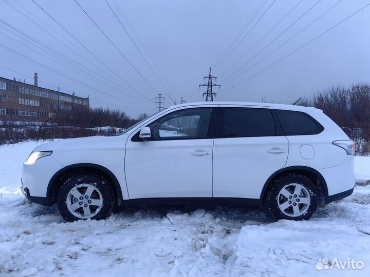 Mitsubishi Outlander 2.0 CVT, 2014, 198 000 км