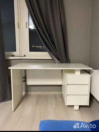 Стол письменный белый, офисный стол