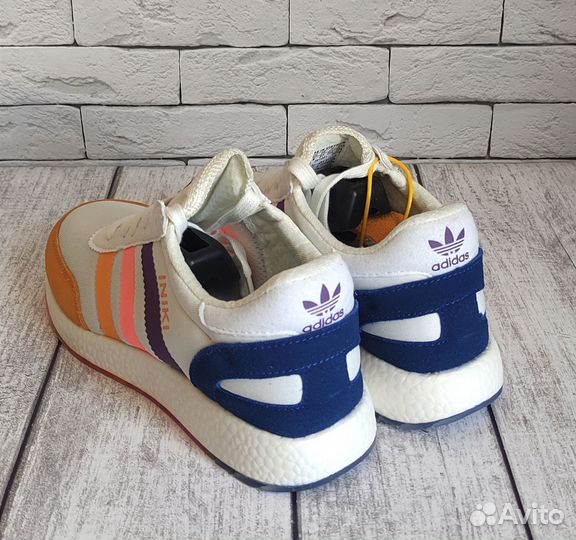 Кроссовки летние для девочек adidas iniki