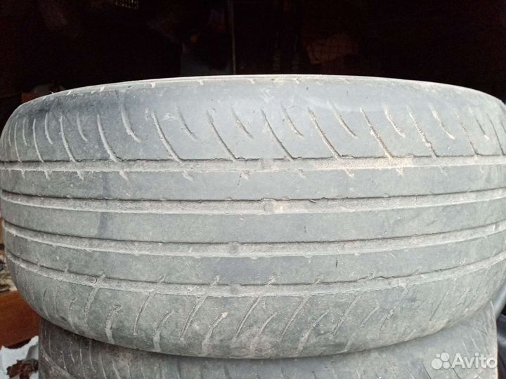 Kumho Ecowing ES31 235/60 R16