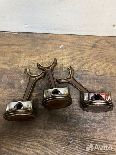 Поршень Opel Astra