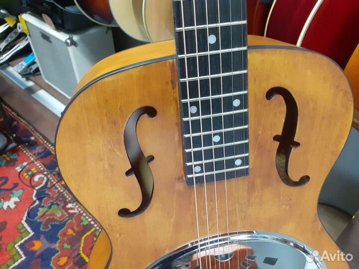 Резонаторная гитара