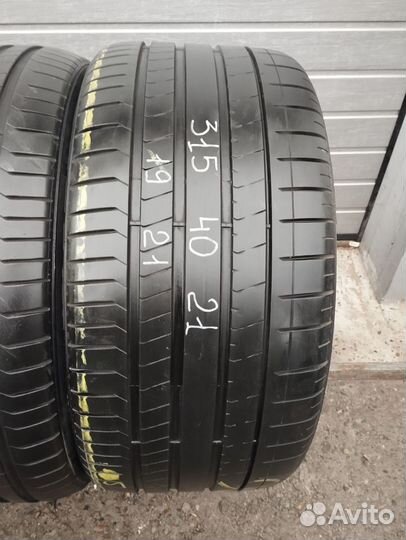 Pirelli P Zero PZ4 275/45 R21 и 315/40 R21