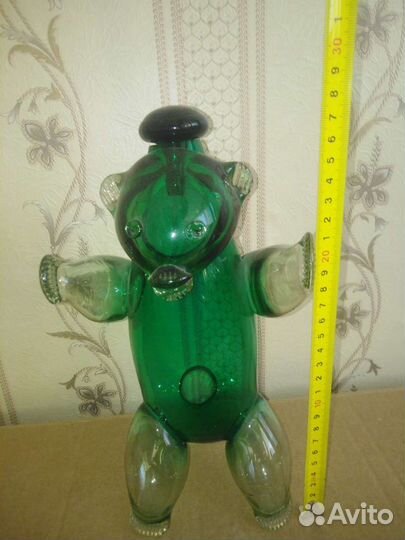 Коллекционный графин - бутылка из цветного стекла