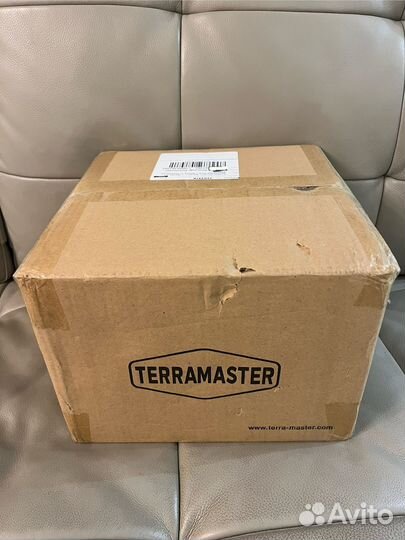 Сетевое хранилище Terramaster F4-424 Max 10-Core