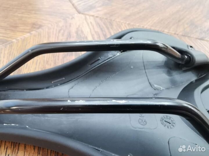 Велосипедное седло welt