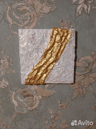 Картина из гипса 