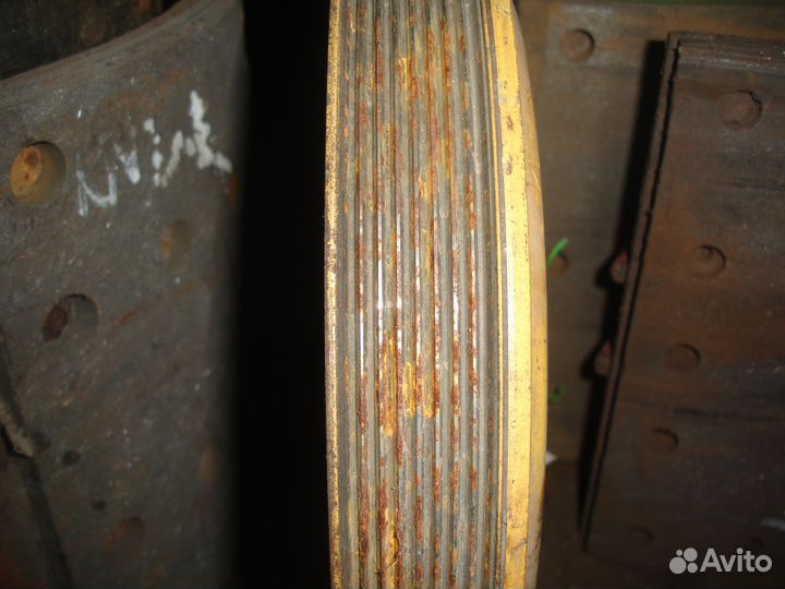 Шкиф водяного насоса VolVo FH 16