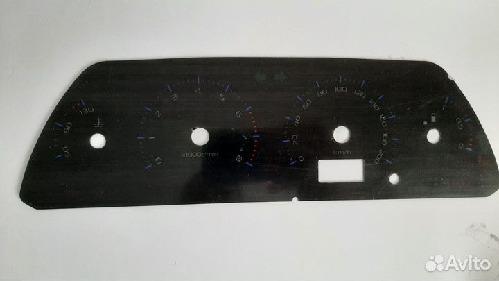 Накладки комбинации приборов ваз2110-14, нива