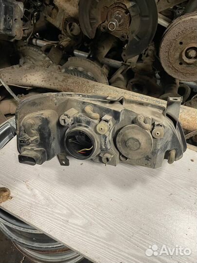 Левая фара Chery Amulet A15