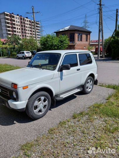 LADA 4x4 (Нива) 1.7 МТ, 2017, 81 000 км