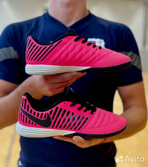 Футзалки Nike Lunar Gato 2 pink