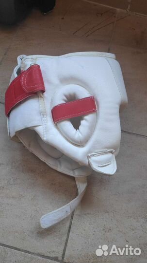 Шлем для единоборств