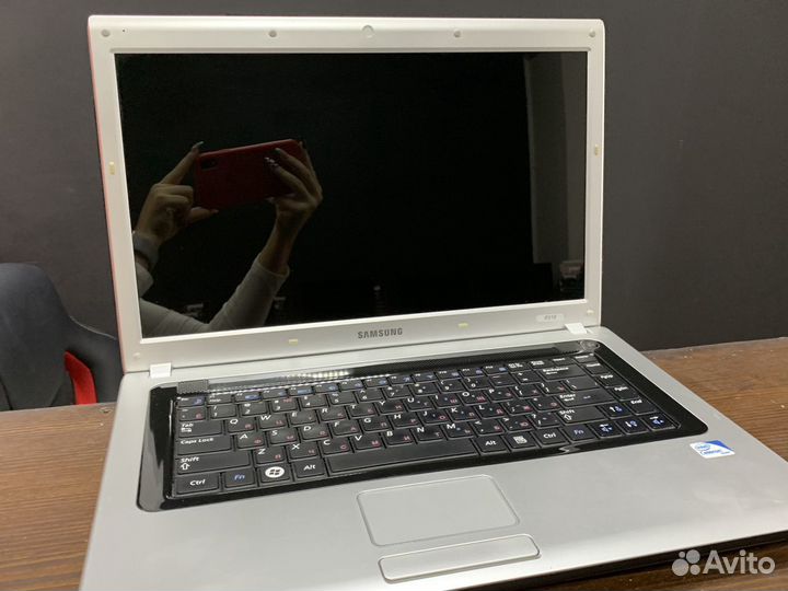 Быстрый ноутбук Samsung 160Gb/4Gb/15.6