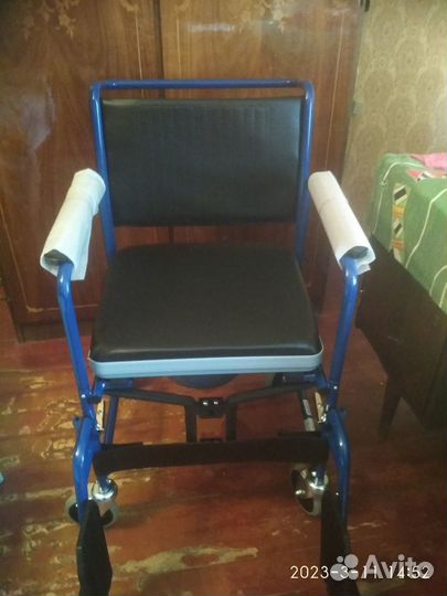 Коляска инвалидная