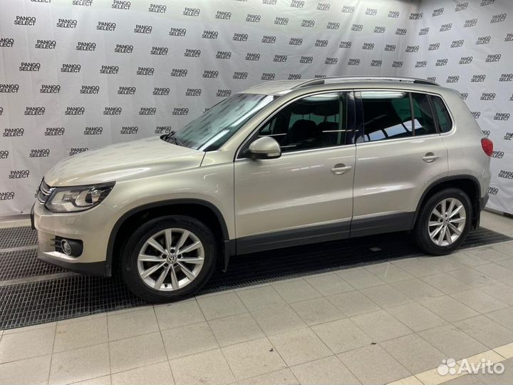 Volkswagen Tiguan 2.0 AT, 2011, 256 001 км