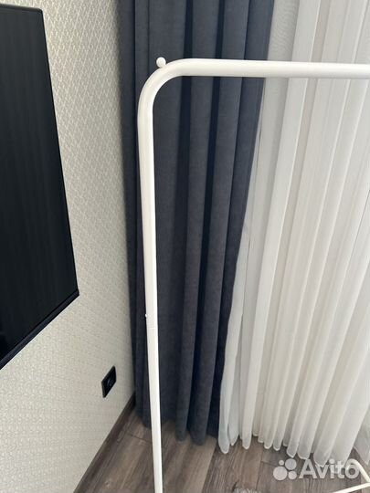 Вешалка напольная