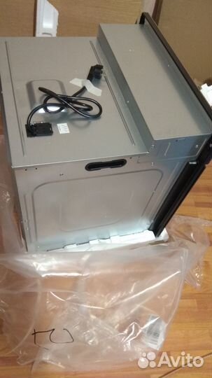 Электрический духовой шкаф Gorenje BO6727E03AX