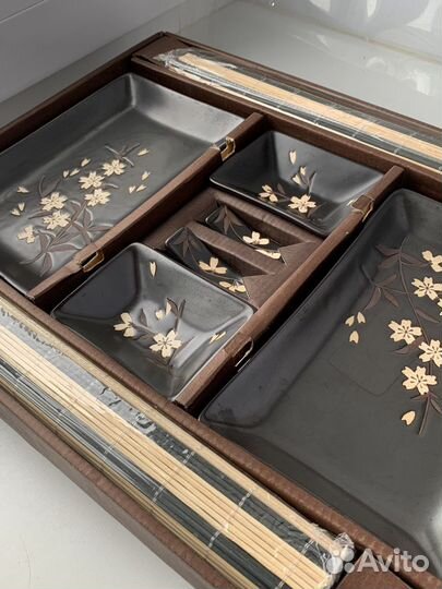 Набор посуды для суши