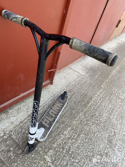 Трюковой самокат