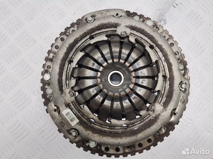 Маховик (демпфер сцепления) для Renault Clio 3