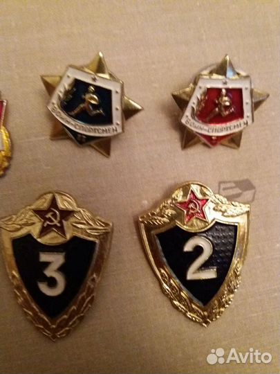 Набор значков