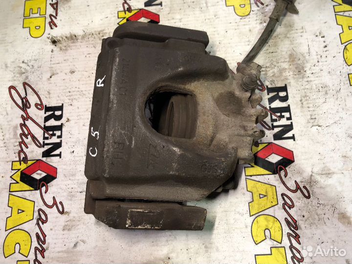 Суппорт передний правый Citroen C5 2 поколение (20