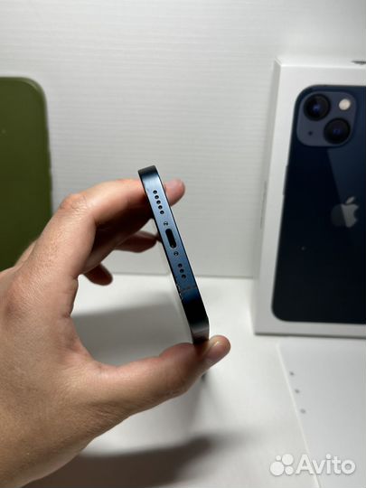 iPhone 13 128гб (4 мес ему, 100акб, есть коцки)