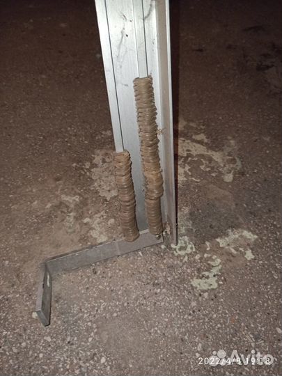 Продам алюминиевый карниз 2 метра б/у