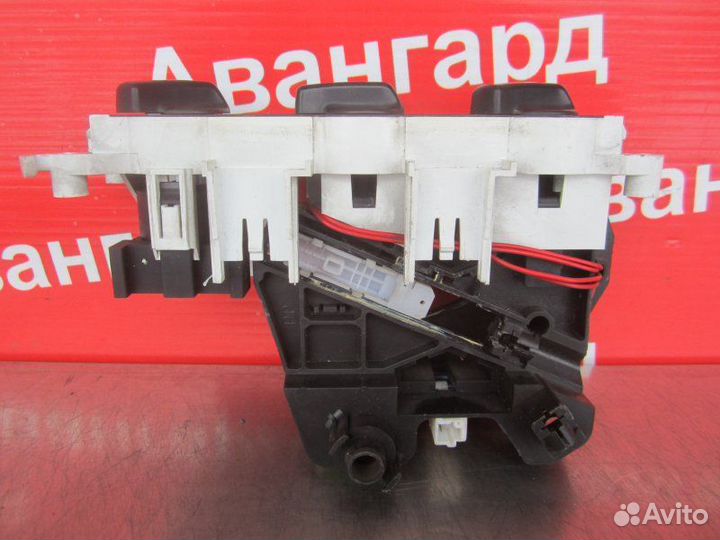 Блок управления печкой Nissan Primera P11 1997