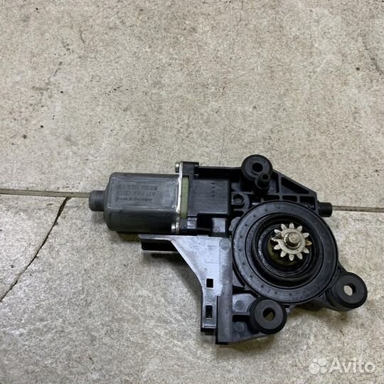 Моторчик стеклоподъемника Ford Focus 2 CB4 2008-20