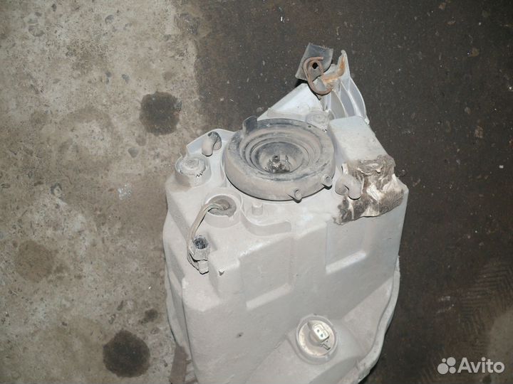 Фара прав Chevrolet Spark II 2005-2009 с дефектом