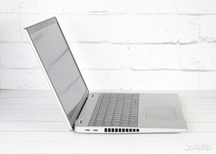 Dell latitude 5520 i7-1185G7/16/256/FHD Сенсорный