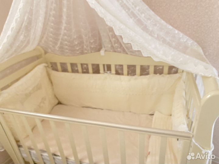 Детский кровать