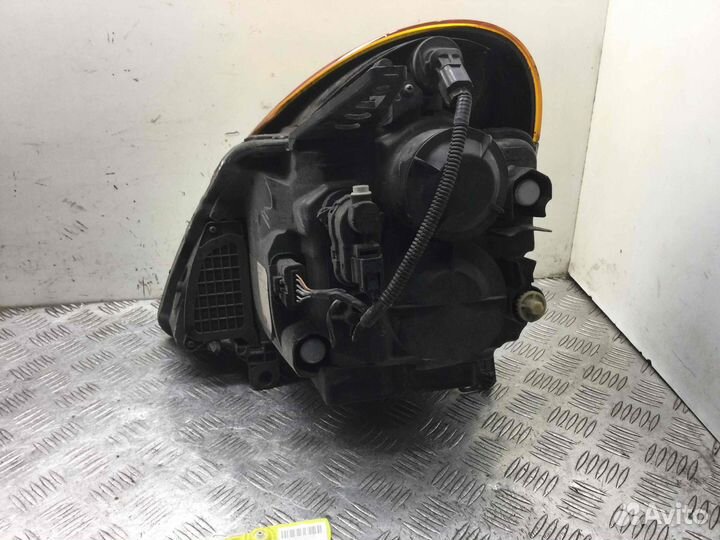 Фара правая Renault Modus K4M794