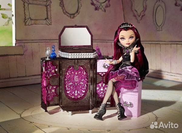 Столик Ever After High