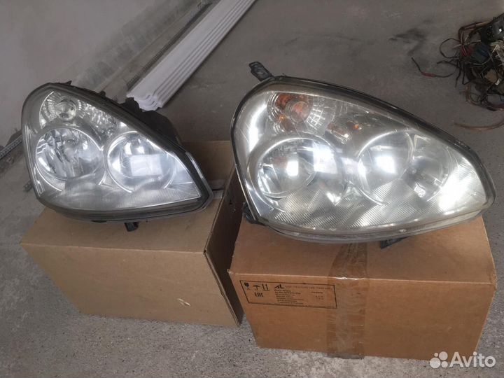 Фара передняя на приору