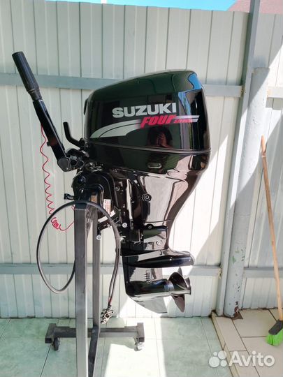 Лодочный мотор suzuki DF25(v-twin)