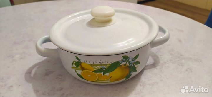 Кастрюля эмалированная б/у 2 л