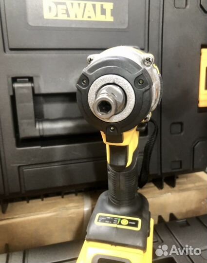 Гайковерт аккумуляторный +ушм Dewalt