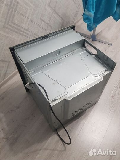 Духовой шкаф