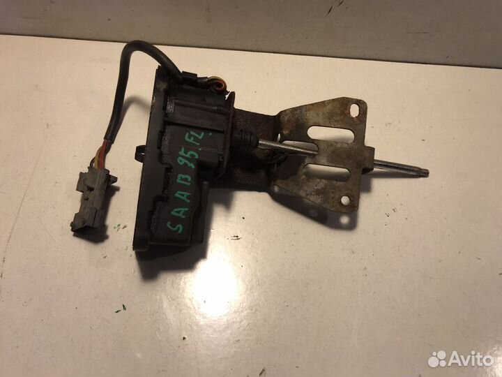 Saab 9-5 97-10 Моторчик щетки фар левый