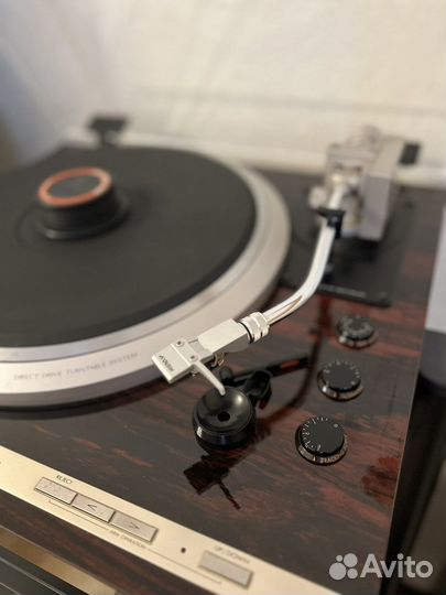 Проигрыватель винила Victor QL-Y7