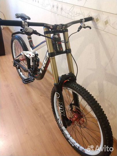 Trek Session 9.9 carbon вес 14,31 пружина и камеры