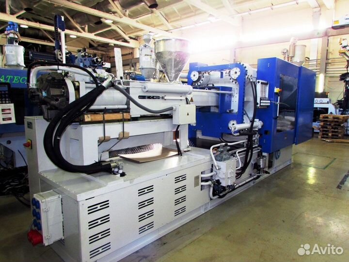 Наладчик (оператор) на тпа (термопластавтомат)