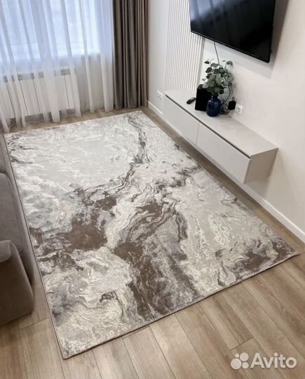 Ковер интерьерный