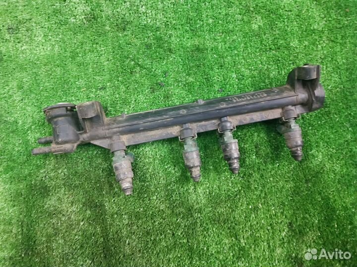 Топливная рампа BFQ 1.6 Шкода Октавия